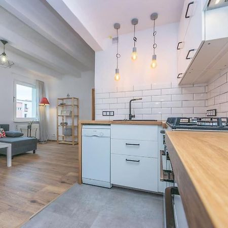 Hello Apartments Brzezno Dworska 그단스크 외부 사진